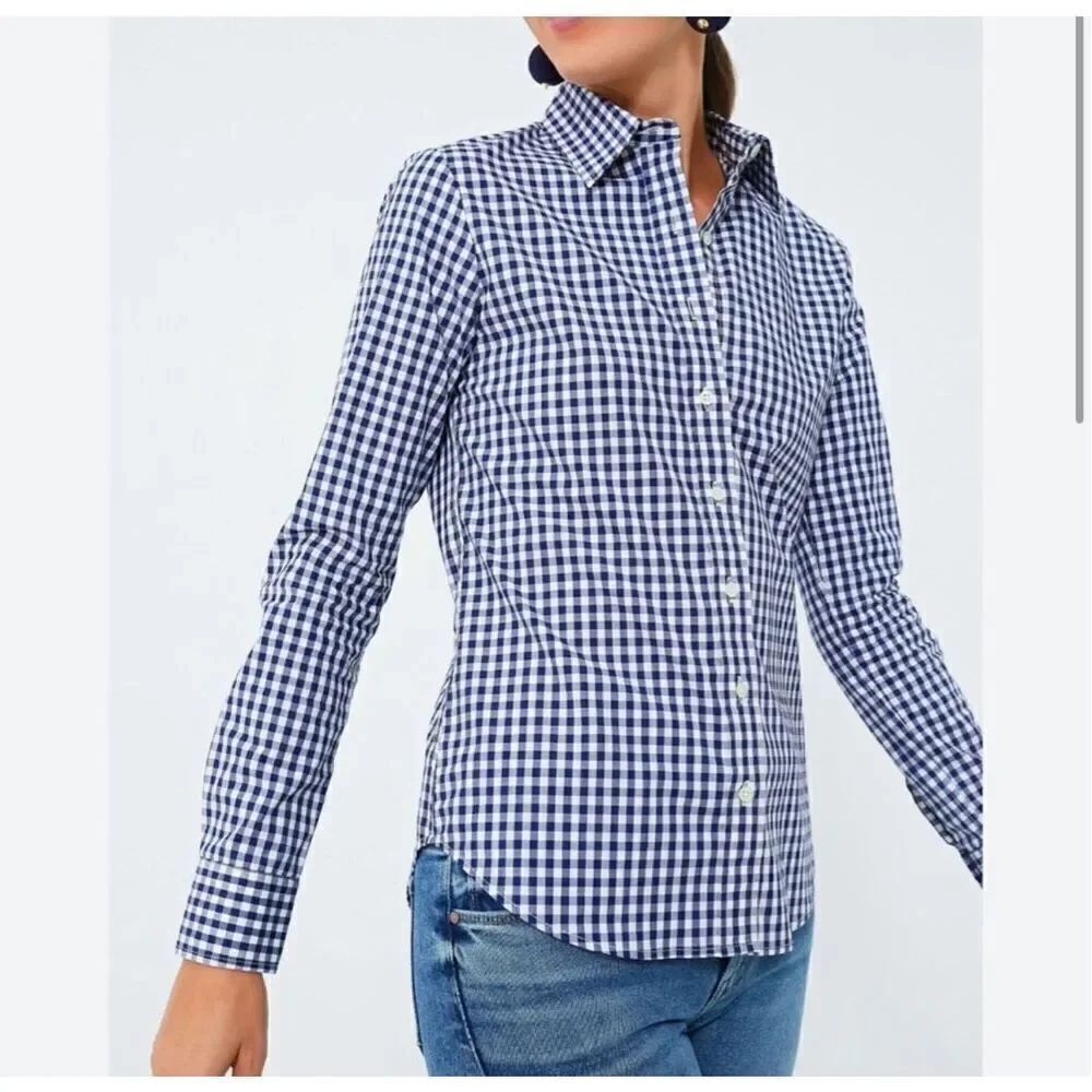 $65 Untuckit women’s blue gingham long sleeve button up brand new size 4 m7